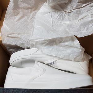 NIB Vans slip ons